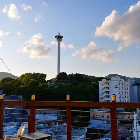 Four Season Guest House Busan Bagian luar foto